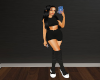 Pose 18