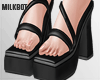 Mona Sandal
