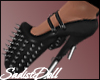 e Spikes Chained Shoes