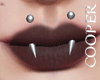 !A lips piercing