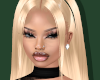 E ! Vera Blonde