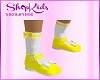 D*yellow shoes