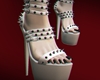 M. Shoes Spikes White