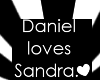 Daniel<3'sSandraSign.