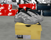 greyKicks