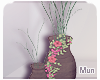 Mun | Vase & Roses