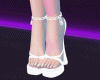 梅 chain white heels