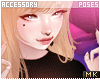 金. 1OO poses .