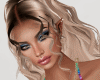 Roxanne Blonde