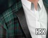 H ` Suit