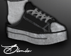 Grunge kicks