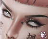 靴 - Eyebrow