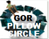  Circle of pillows an