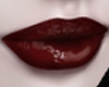 [mn]Lara bloody lips