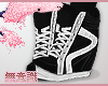 害羞. Sneaker Black.