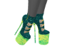 F2B Festive Heels Pine