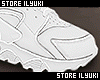 [Y] Liam Kicks