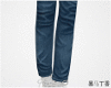 Lils| Comfy jeans.