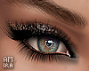 Quiana glitter eyeshadow