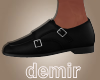 [D] Elegant black shoes