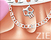 Gothic Girl Choker White