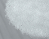 White fur rug •