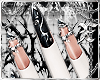 ˣ Goth Nails