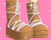 bootsies >,<