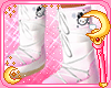 hellokitty moonboots