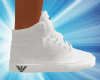  White Sneakers M