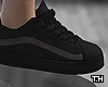 T✘Black Sneakers
