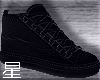 ✘E Black sneakers