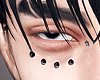 金 Eye Piercings