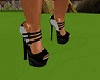  D black shoes