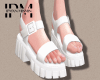 ♥ chill sandals wht