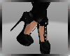 F* BLACK PUMPS