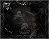 skull tee