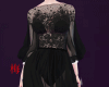 梅 black gown