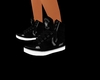 [Dew] Black Sneaker