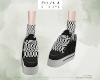 B & W Sneaker F