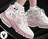 V: Runners boom pink