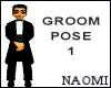 Groom Pose Spot 1