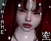 空 - Halina Red