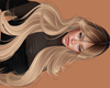 Lia Blonde