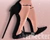 SH* Black Pumps