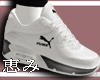E| White Puma