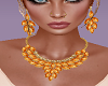 Amber & pearls in Gold