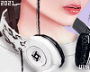 น. Snike Headphone.