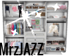 GIRLS CLOSET