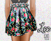 ! Hw Skirt. Dark Floral